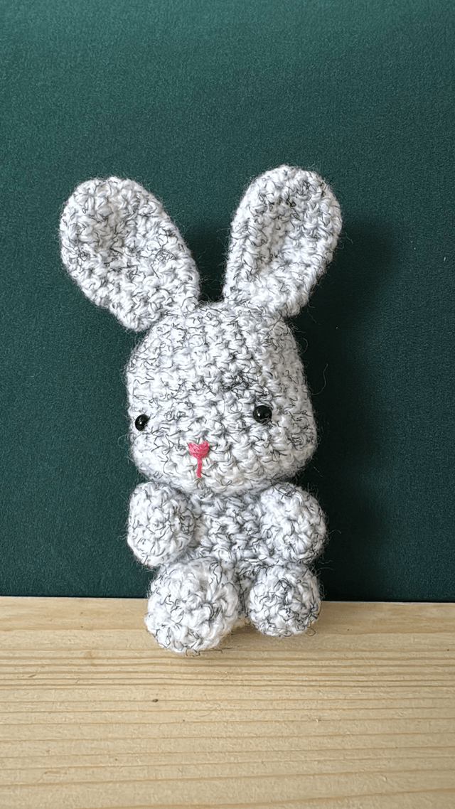Small Woven Rabbit - Design 19