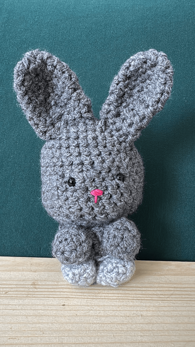 Small Woven Rabbit - Design 15